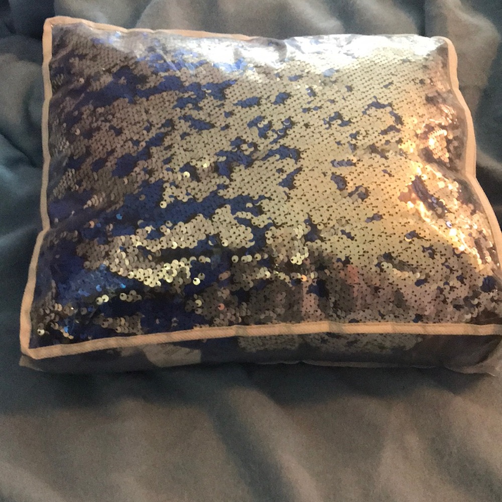 Shimmer Pillow Flip Sequin Plush - 17” Square